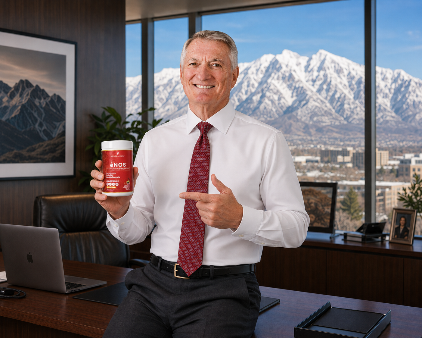 David, founder of Australiana Life, holding the ėNOS canister